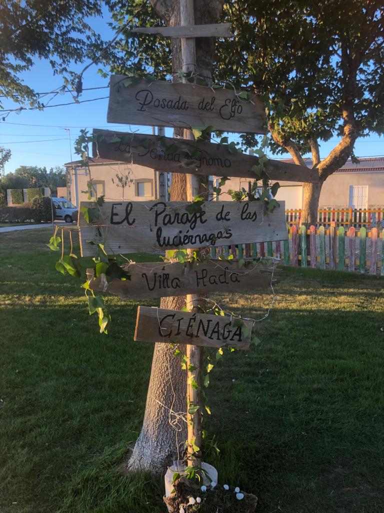 Pajares de la Laguna disfruta de la fiesta del «Bosque encantado»