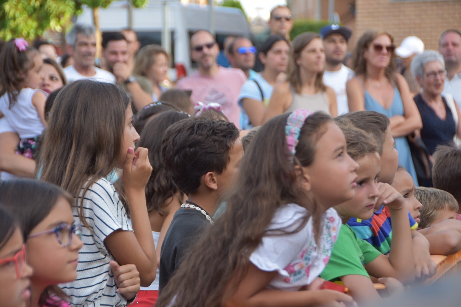 Diversión y mucha música en la fiesta infantil de Carbajosa