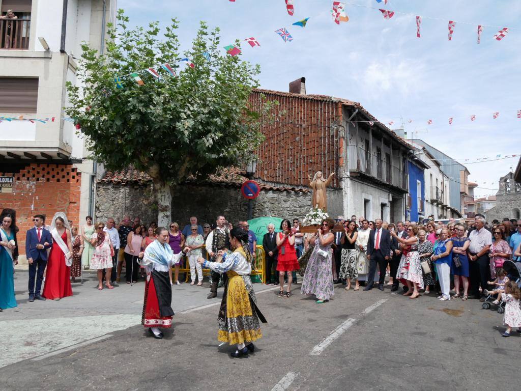 Don Juanjo se reencuentra con Linares y la Virgen de la Asunción