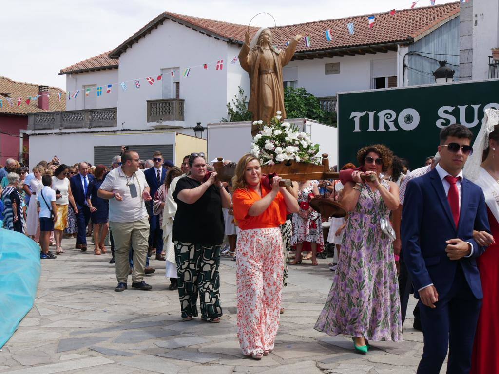 Don Juanjo se reencuentra con Linares y la Virgen de la Asunción