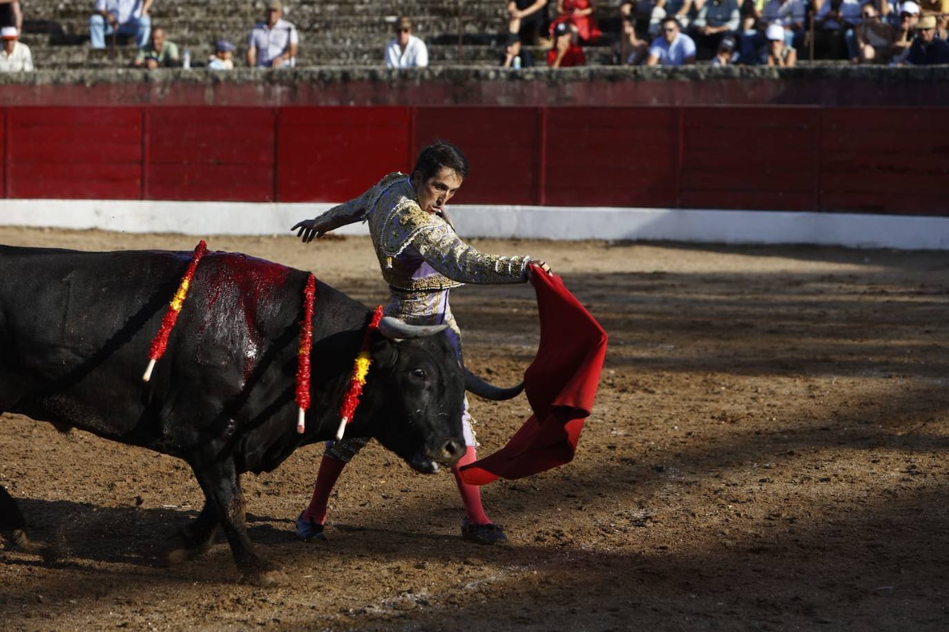 Las mejores imágenes del debut de Miura en Salamanca