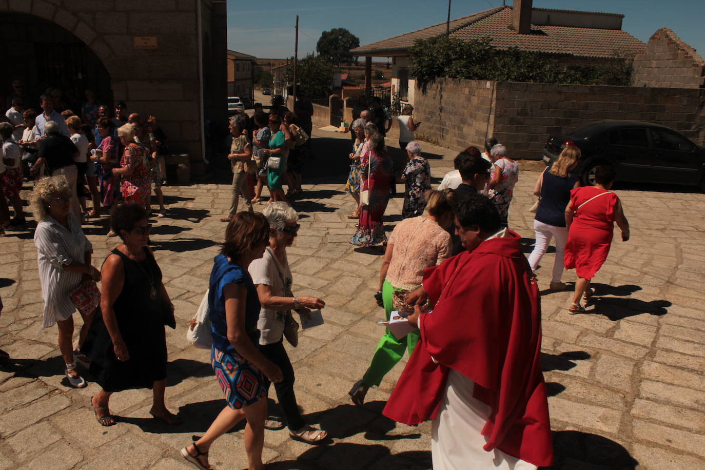 Villar de la Yegua rinde pleitesía al Santo Cristo