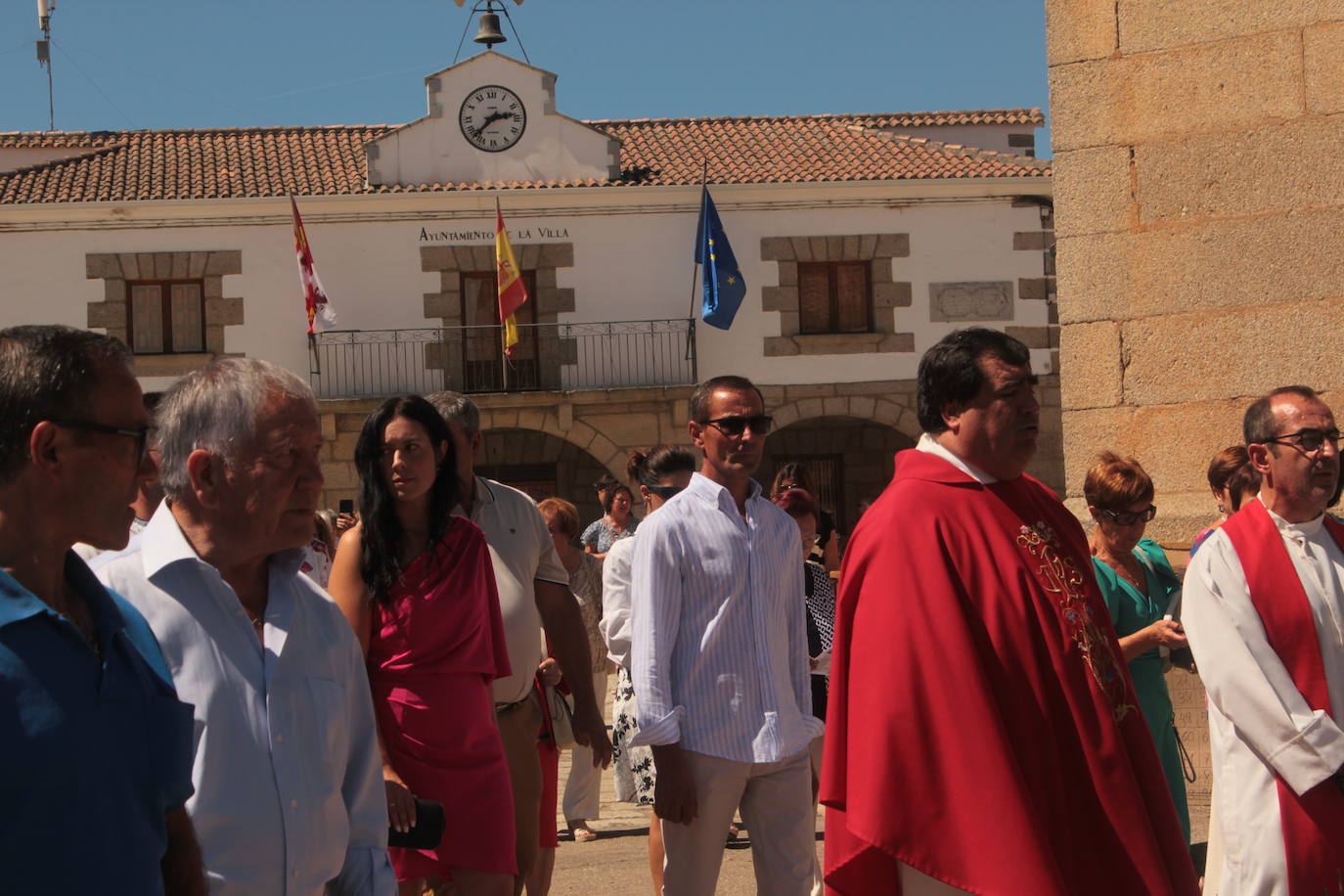 Villar de la Yegua rinde pleitesía al Santo Cristo