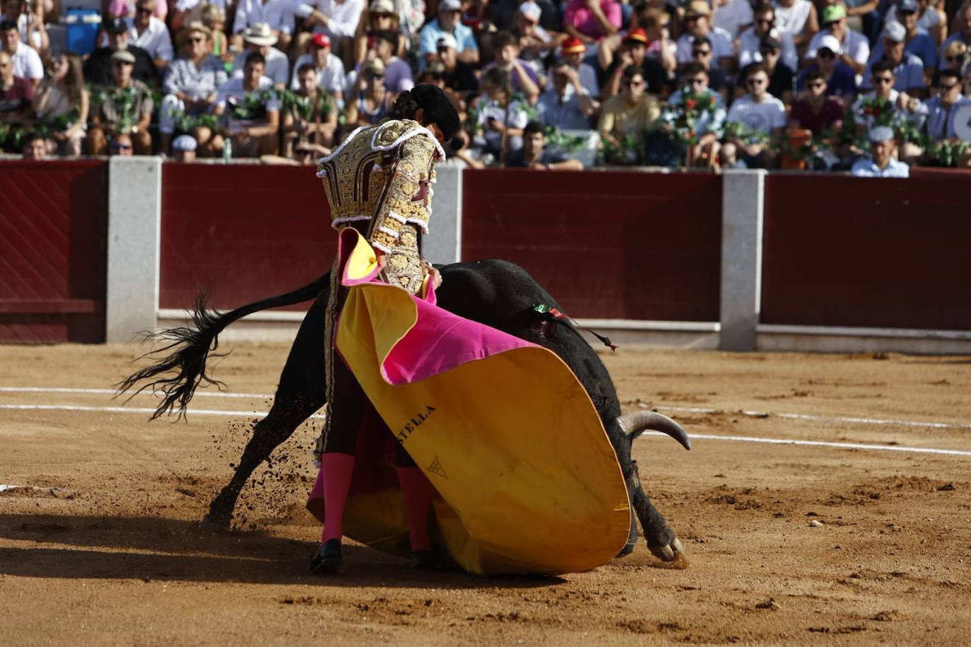 Las mejores imágenes del festejo de Talavante, Castella y Diosleguarde en Guijuelo