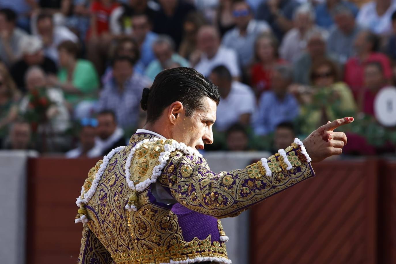 Las mejores imágenes del festejo de Talavante, Castella y Diosleguarde en Guijuelo