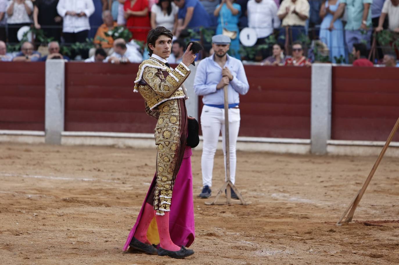 Las mejores imágenes del festejo de Talavante, Castella y Diosleguarde en Guijuelo