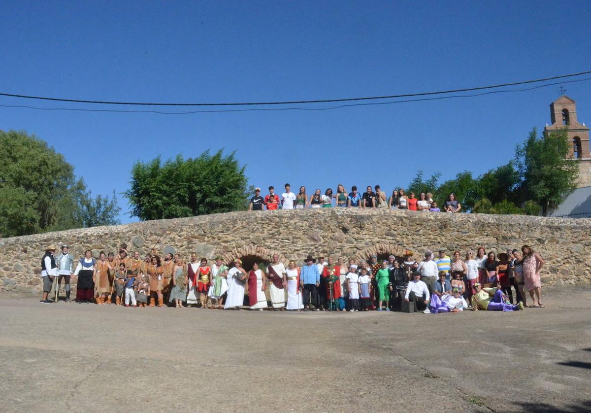 CONCURSO 'Así somos en mi pueblo'. La «línea del tiempo» de Saelices el Chico y su recuerdo a las tradiciones olvidadas