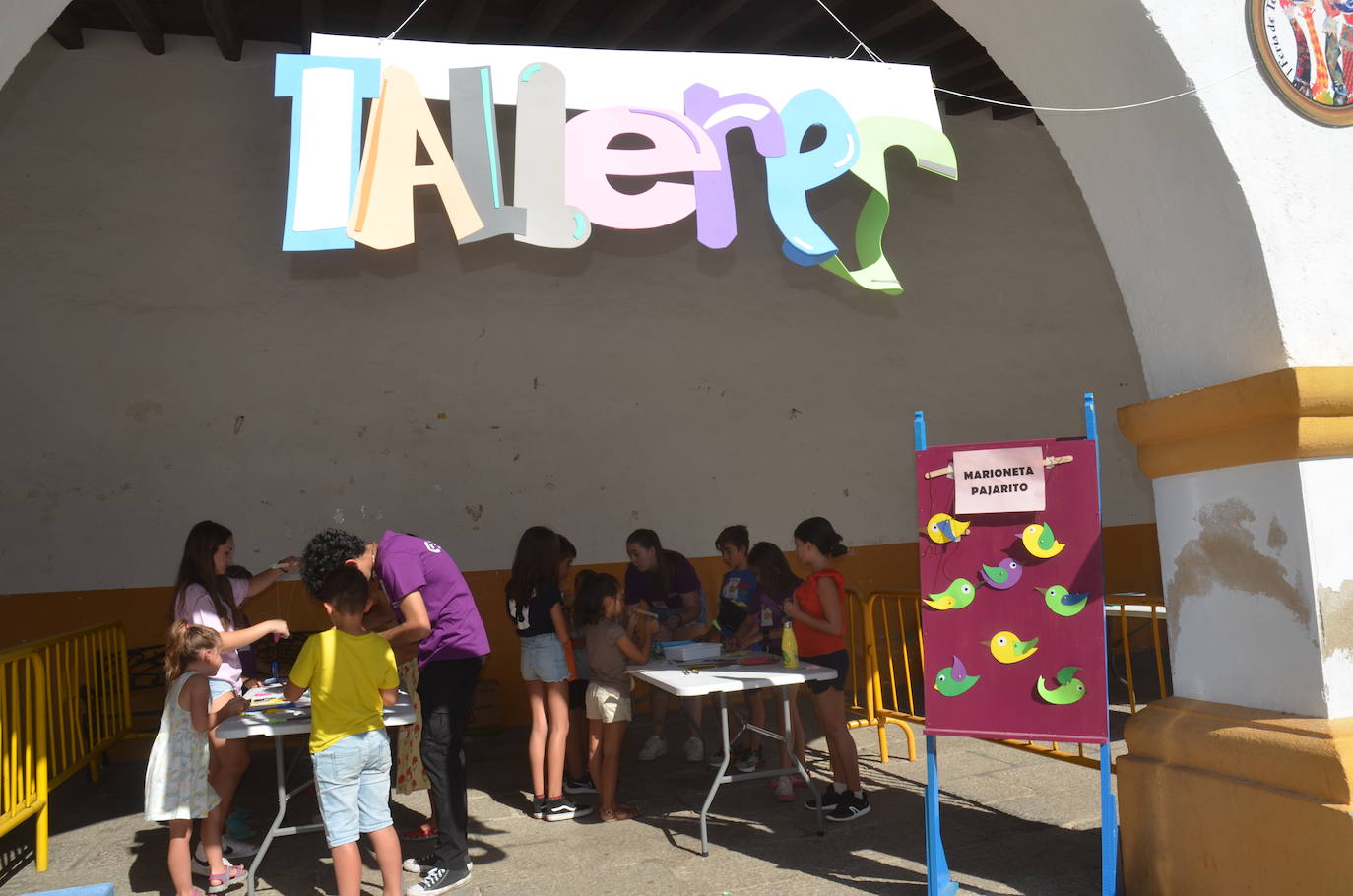 Los pequeños entran de lleno en las artes escénicas con Divierteatro