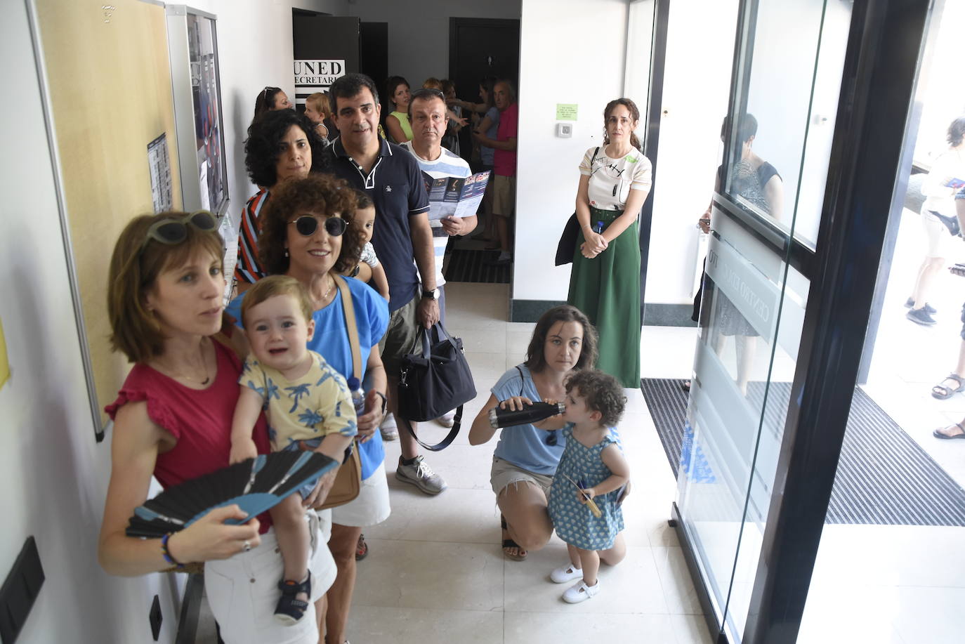 Desde bebés a adultos disfrutan del intenso ecuador de la Feria de Teatro de Castilla y León en Ciudad Rodrigo