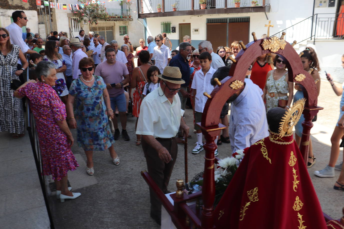 Molinillo honra a San Bartolomé en el día de su fiesta