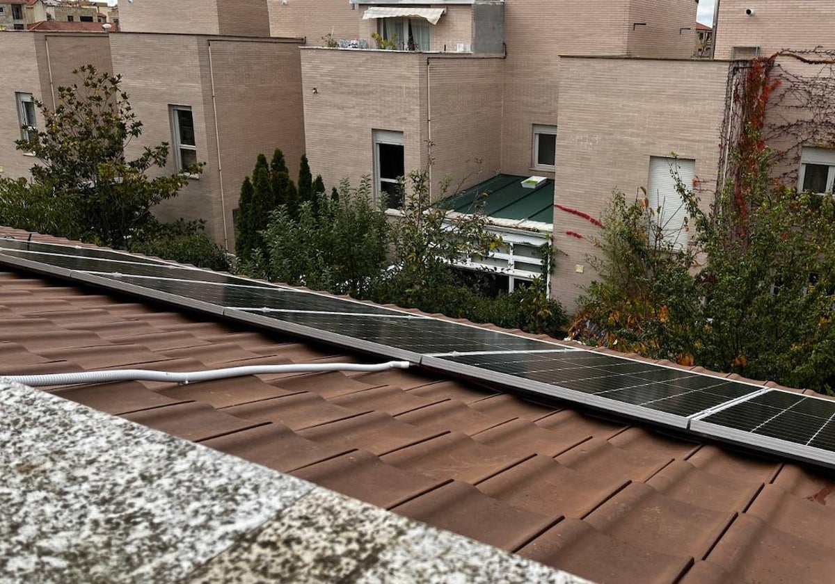 La instalación fotovoltaica de un hogar salmantino.