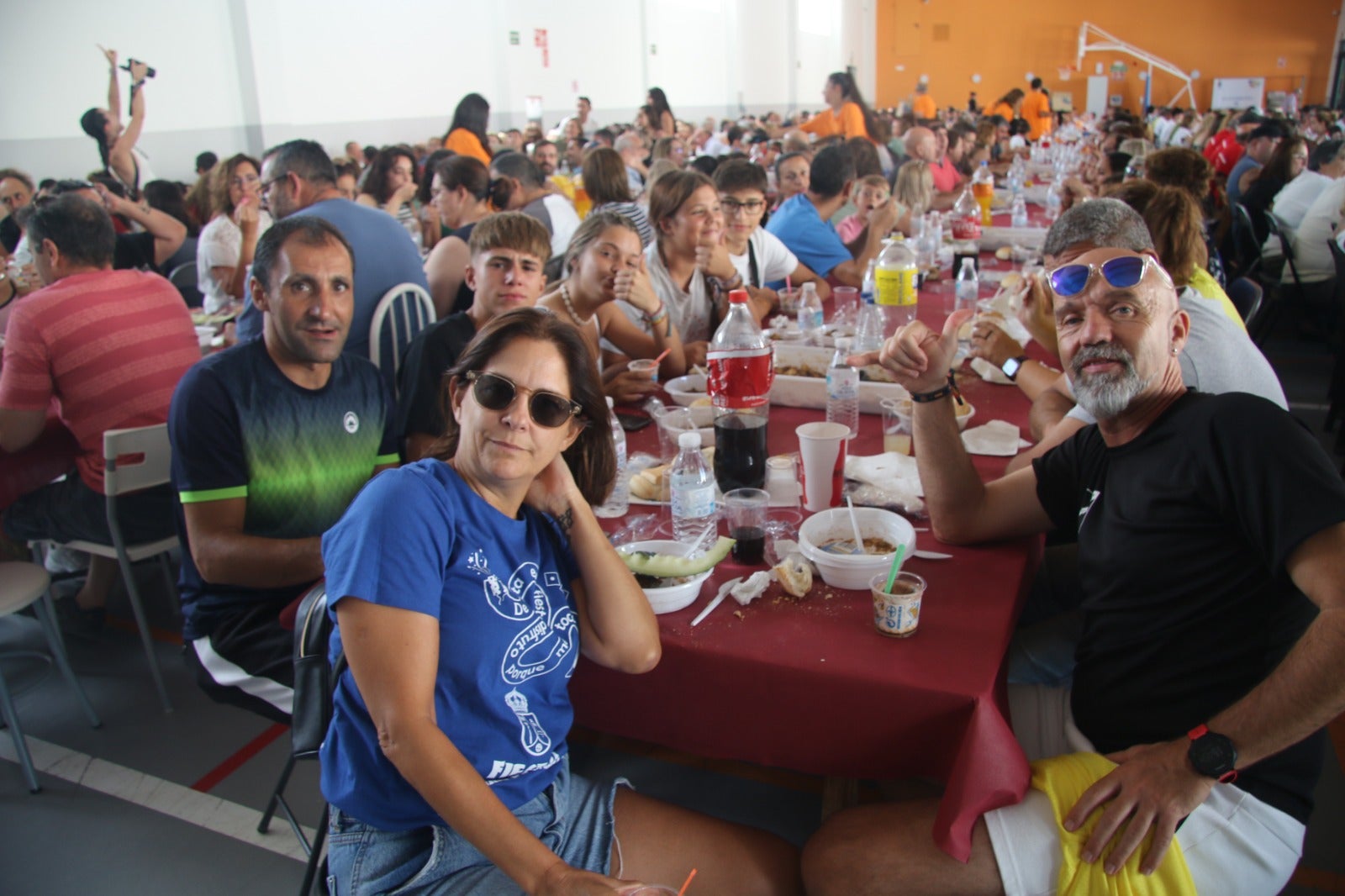 Villares degusta 800 raciones de caldereta