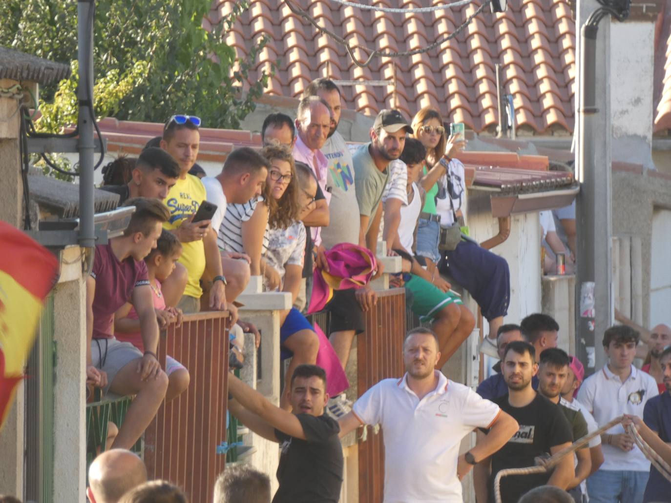 Multitudinario segundo encierro en Villaflores