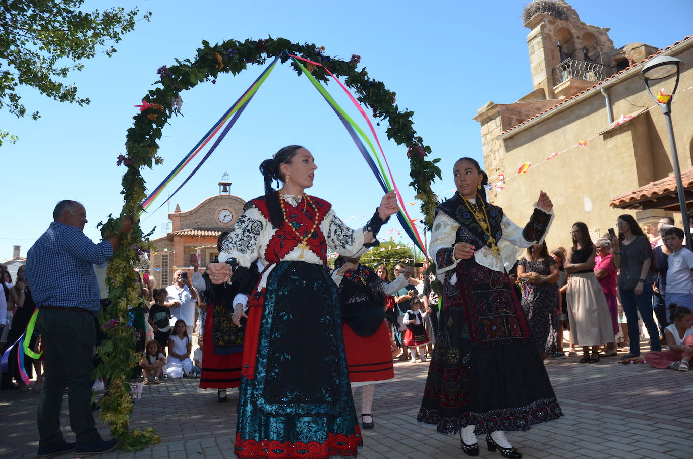 Regocijo en Puebla de Yeltes en honor a San Gil