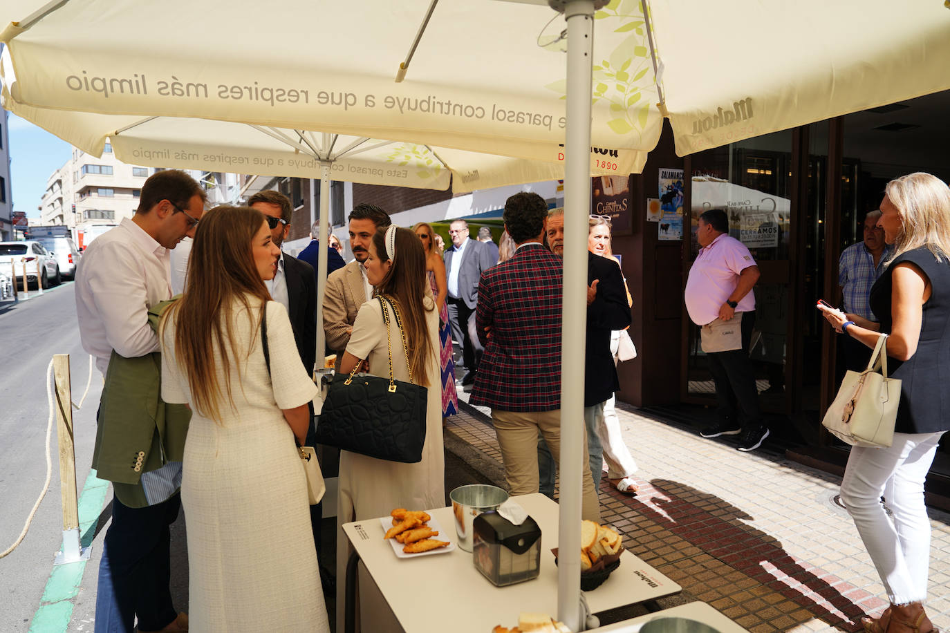 Gran ambiente en el inicio anticipado de la Feria de Día en Salamanca