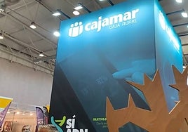 Cajamar reitera su compromiso con los agricultores y ganaderos en Salamaq