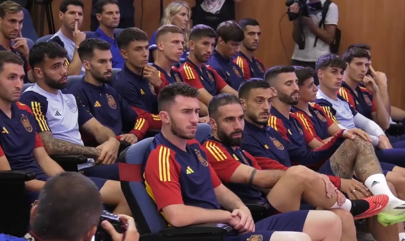 Un momento de la rueda de prensa de los capitanes de la Selección.