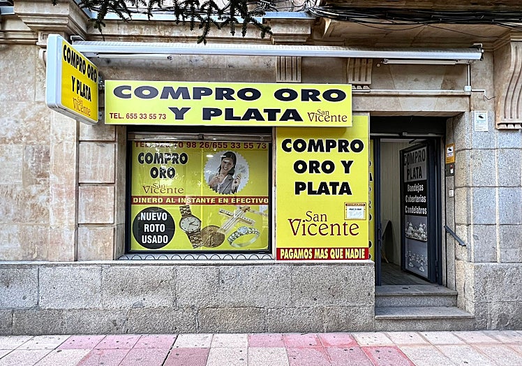 «Oro-San Vicente», en el Paseo de San Vicente, 10.