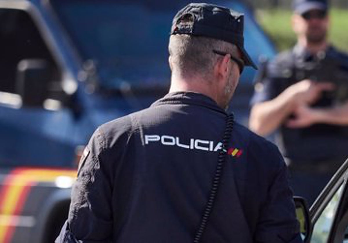 Cuerpos de la Policía Nacional e Salamanca.