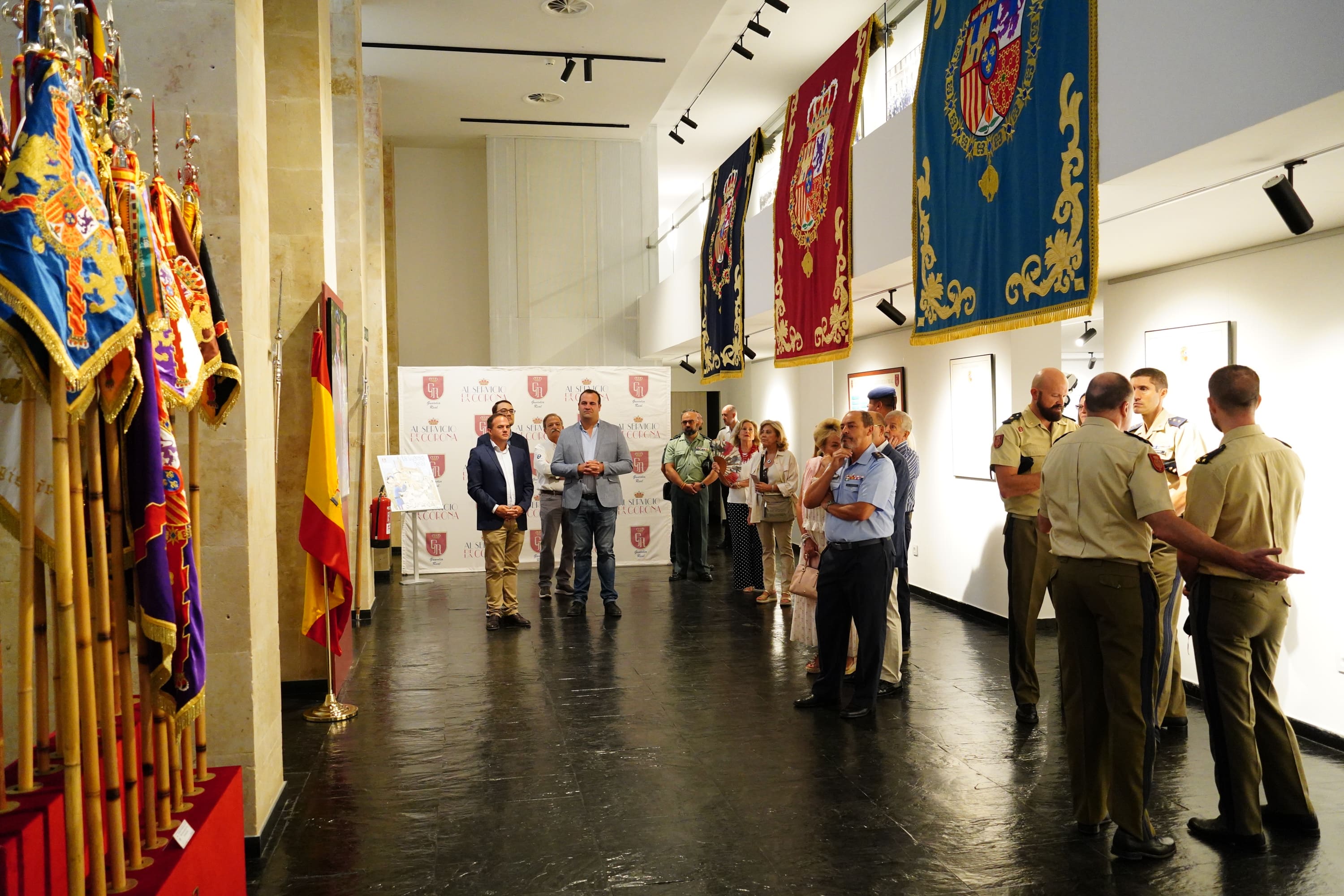El Rolls-Royce que llevó a Felipe VI al altar, aparcado en la Torre de Anaya