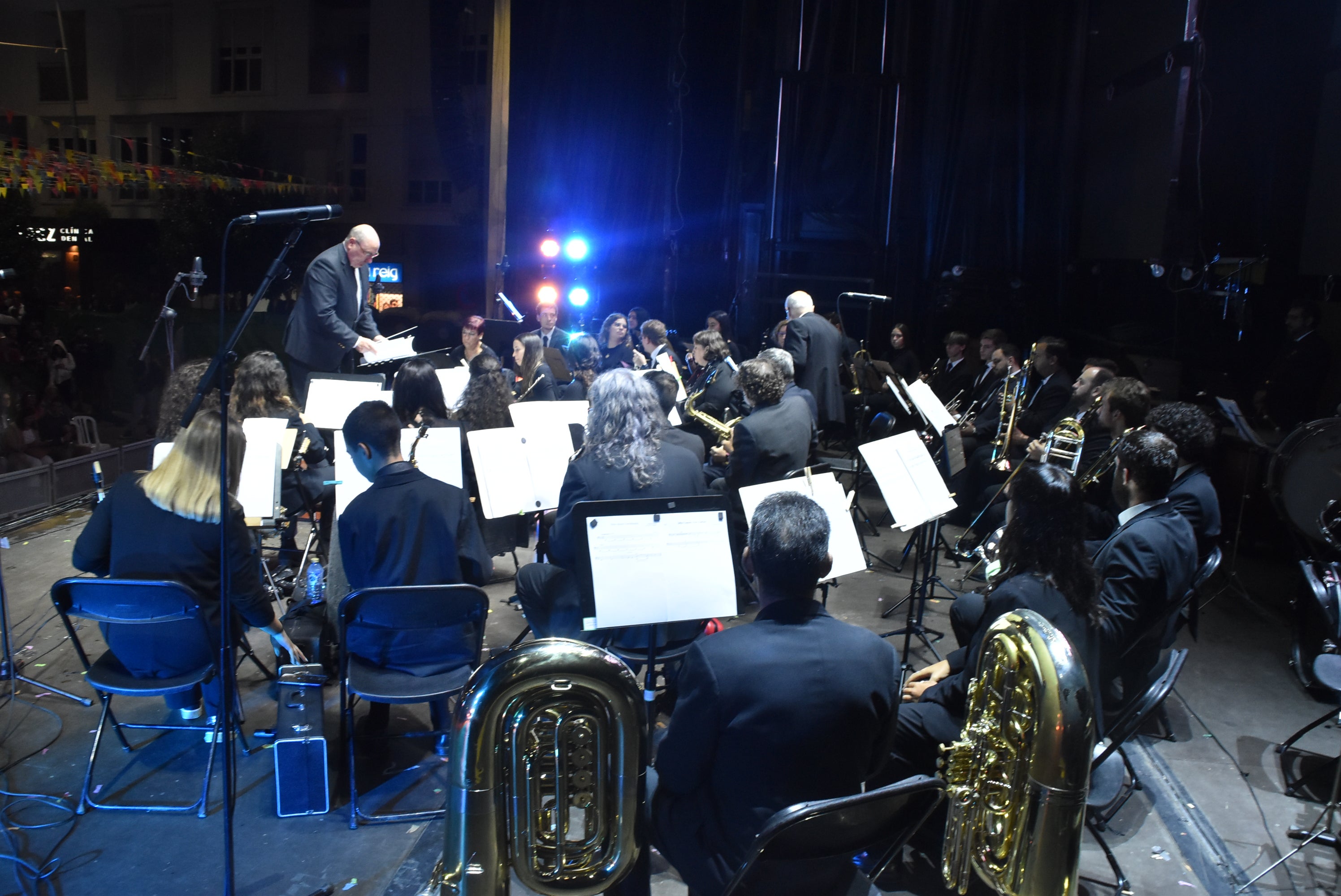 El violinista Javi Lin triunfa en la noche de Béjar