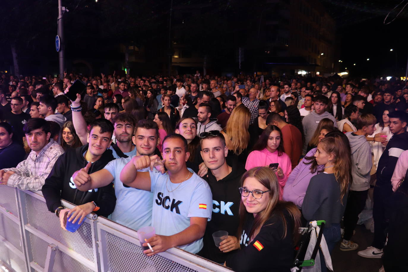 El violinista Javi Lin triunfa en la noche de Béjar