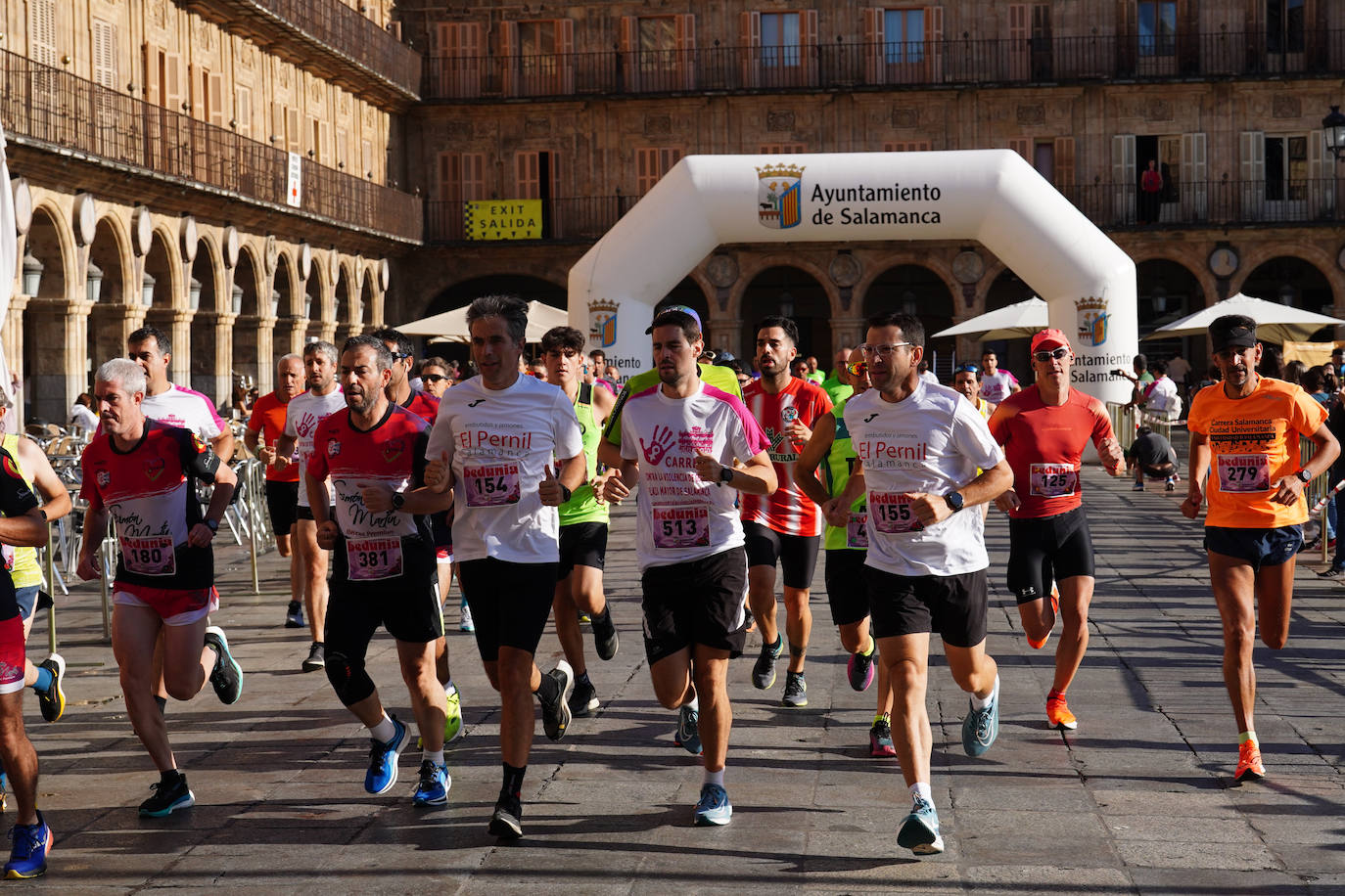 Las mejores imágenes de la Carrera contra la Violencia de Género