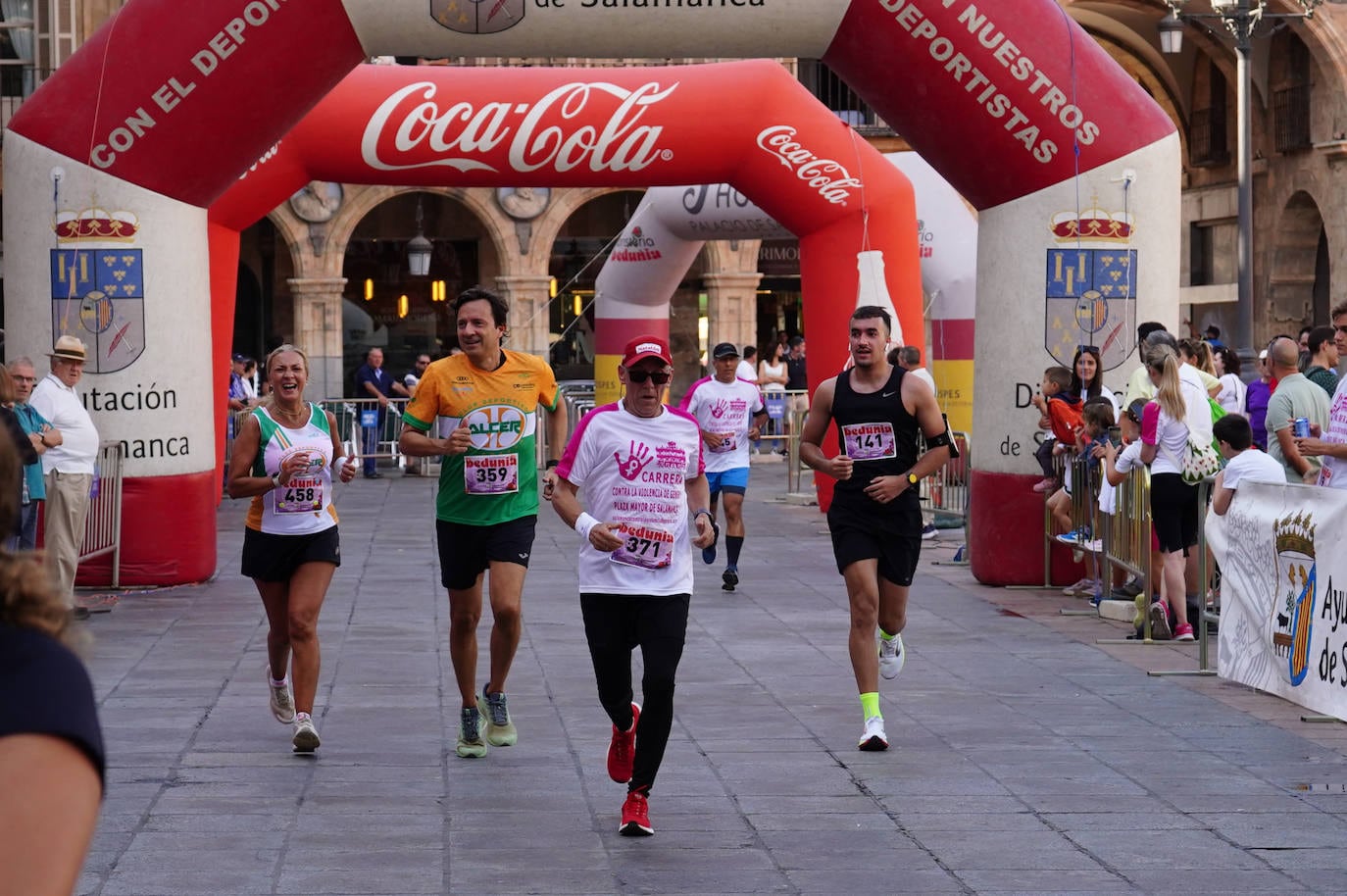 Las mejores imágenes de la Carrera contra la Violencia de Género