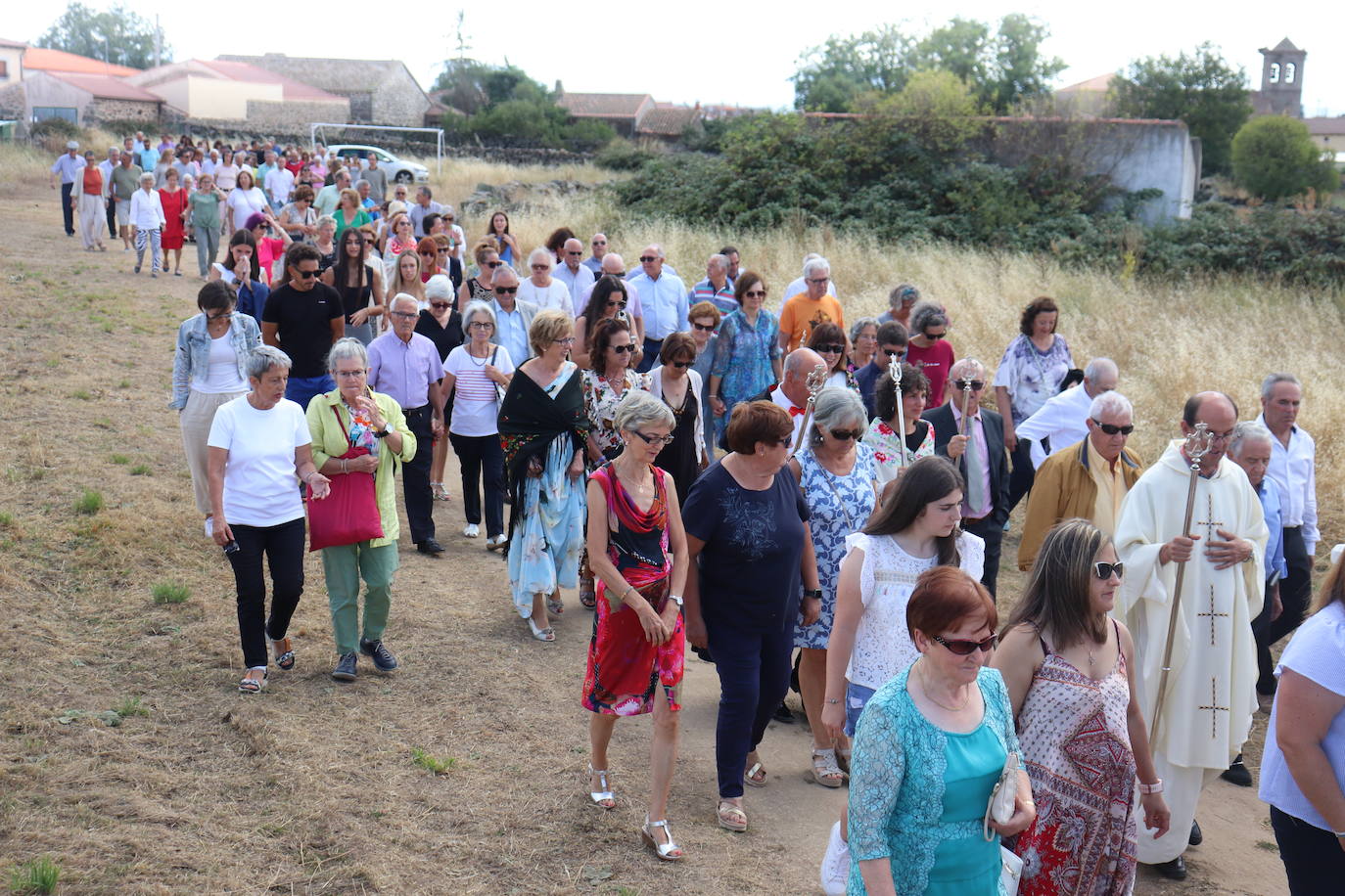 Despedida a lo grande de la Virgen de Gracia Carrero en Gallegos de Solmirón