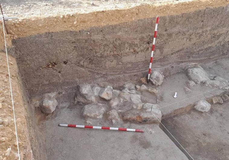 Hallados en Villamayor restos arqueológicos romanos del siglo IV