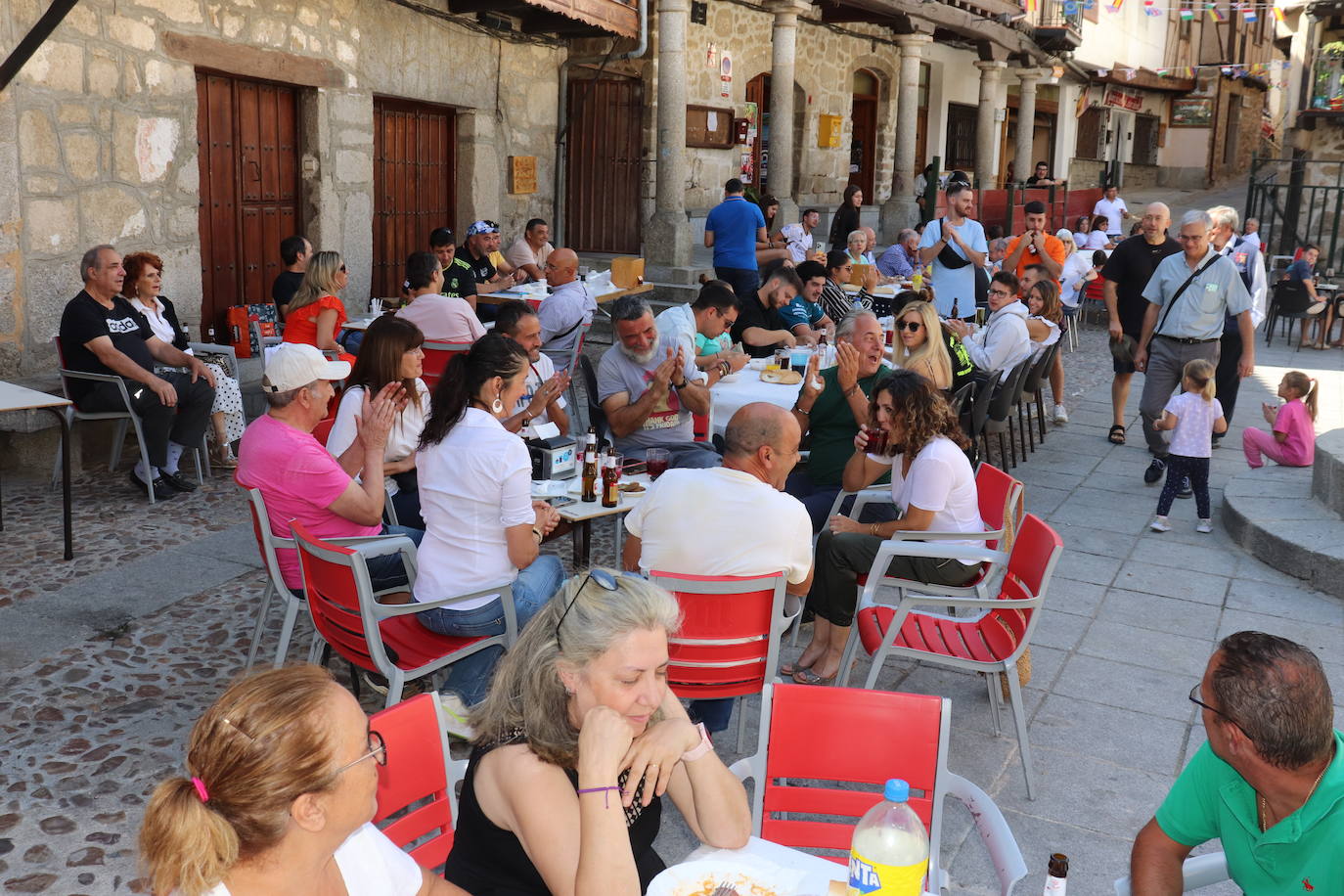 Comienza la fiesta en San Esteban de la Sierra