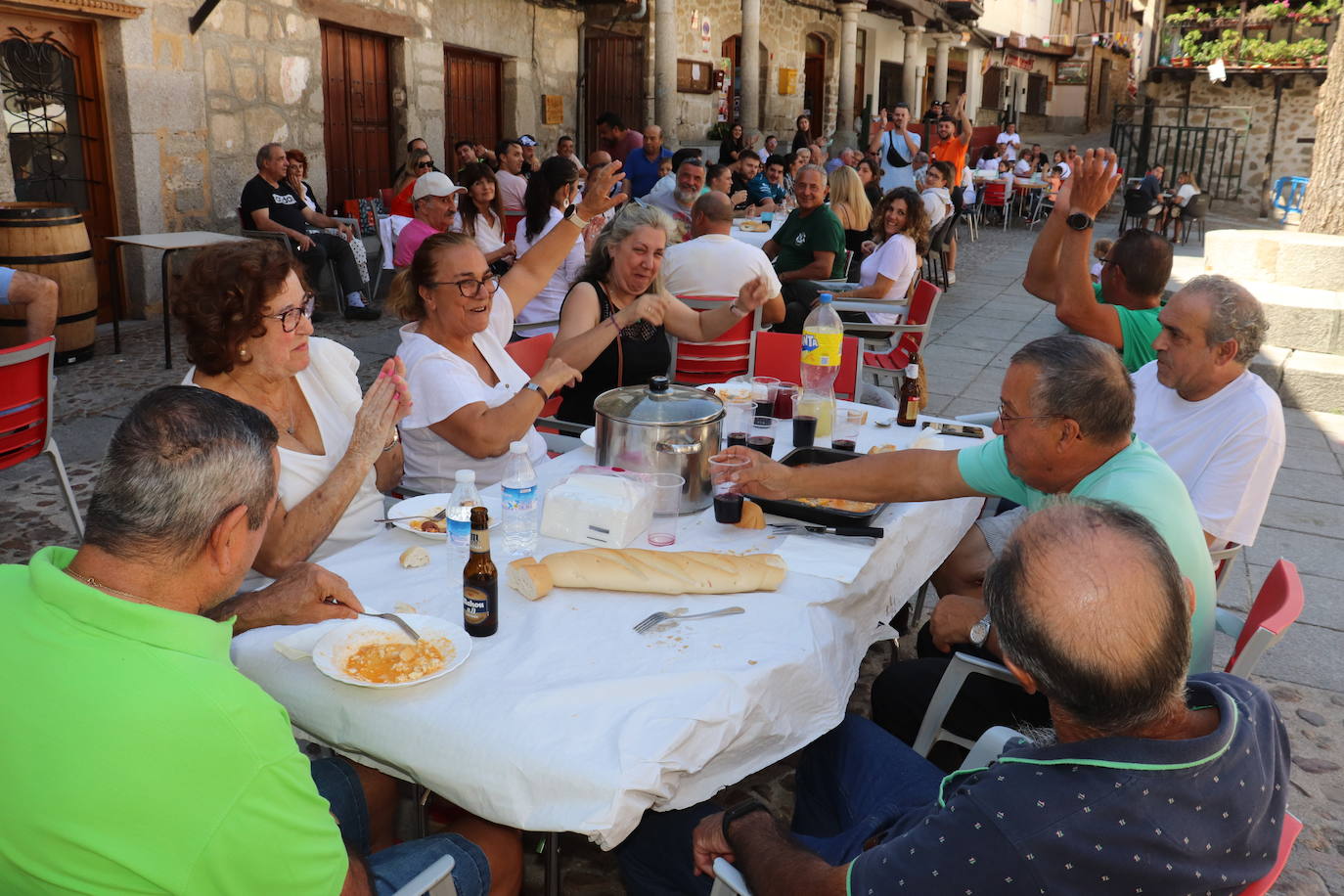 Comienza la fiesta en San Esteban de la Sierra