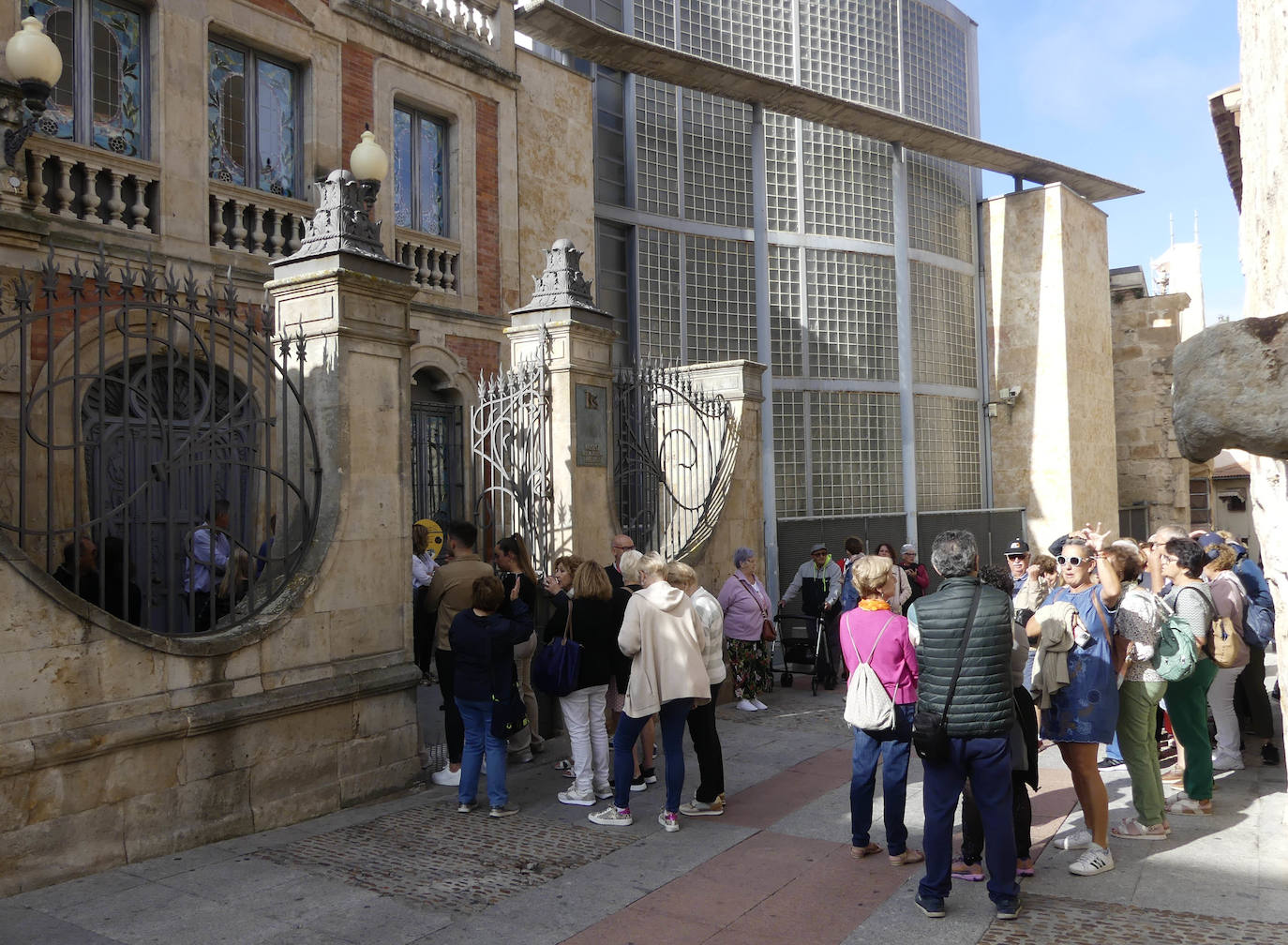 Largas colas en la jornada de puertas abiertas de espacios culturales