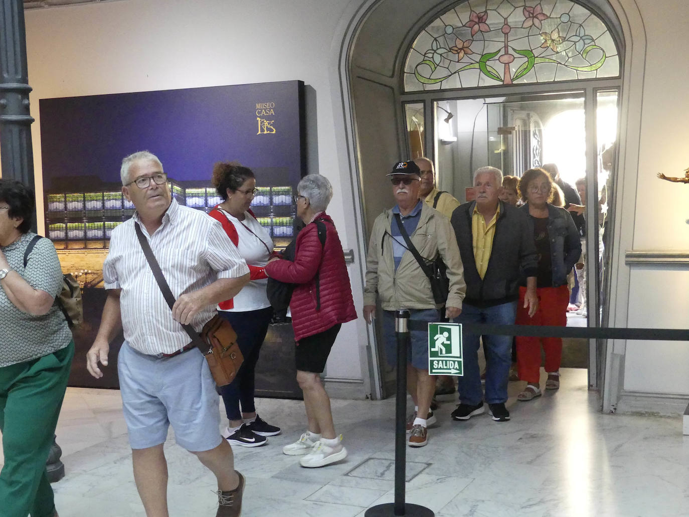 Largas colas en la jornada de puertas abiertas de espacios culturales