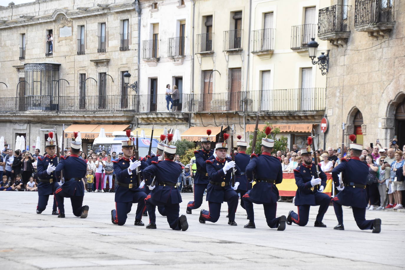 Vivas al Rey en la Plaza Mayor de Ciudad Rodrigo