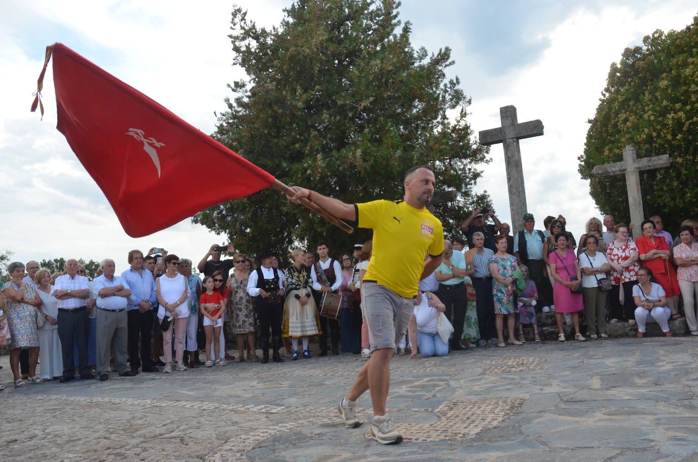 Ofrendas de destreza al Cristo de las Mercedes en Barruecopardo