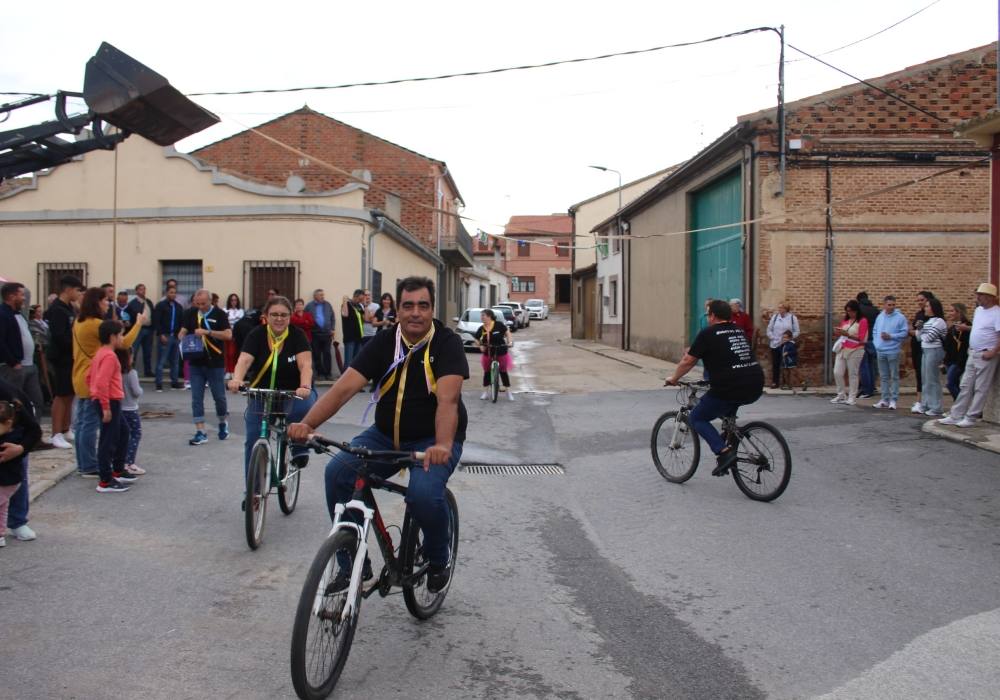 La moda de celebrar la quinta a los 50 llega a Villaflores