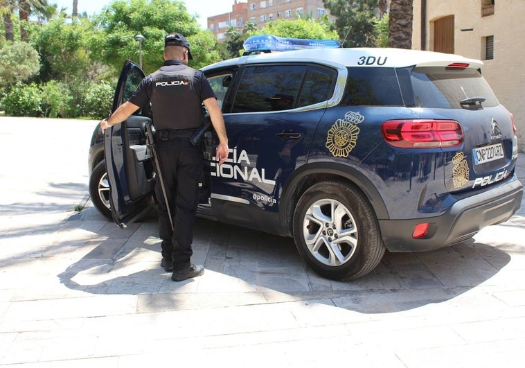 Detenido por eyacular sobre los coches de varias vecinas de garaje