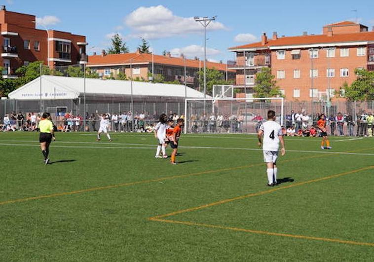 Así se reparten los campos de fútbol base: el Salamanca tiene uno propio y Unionistas es el que más horas ocupa