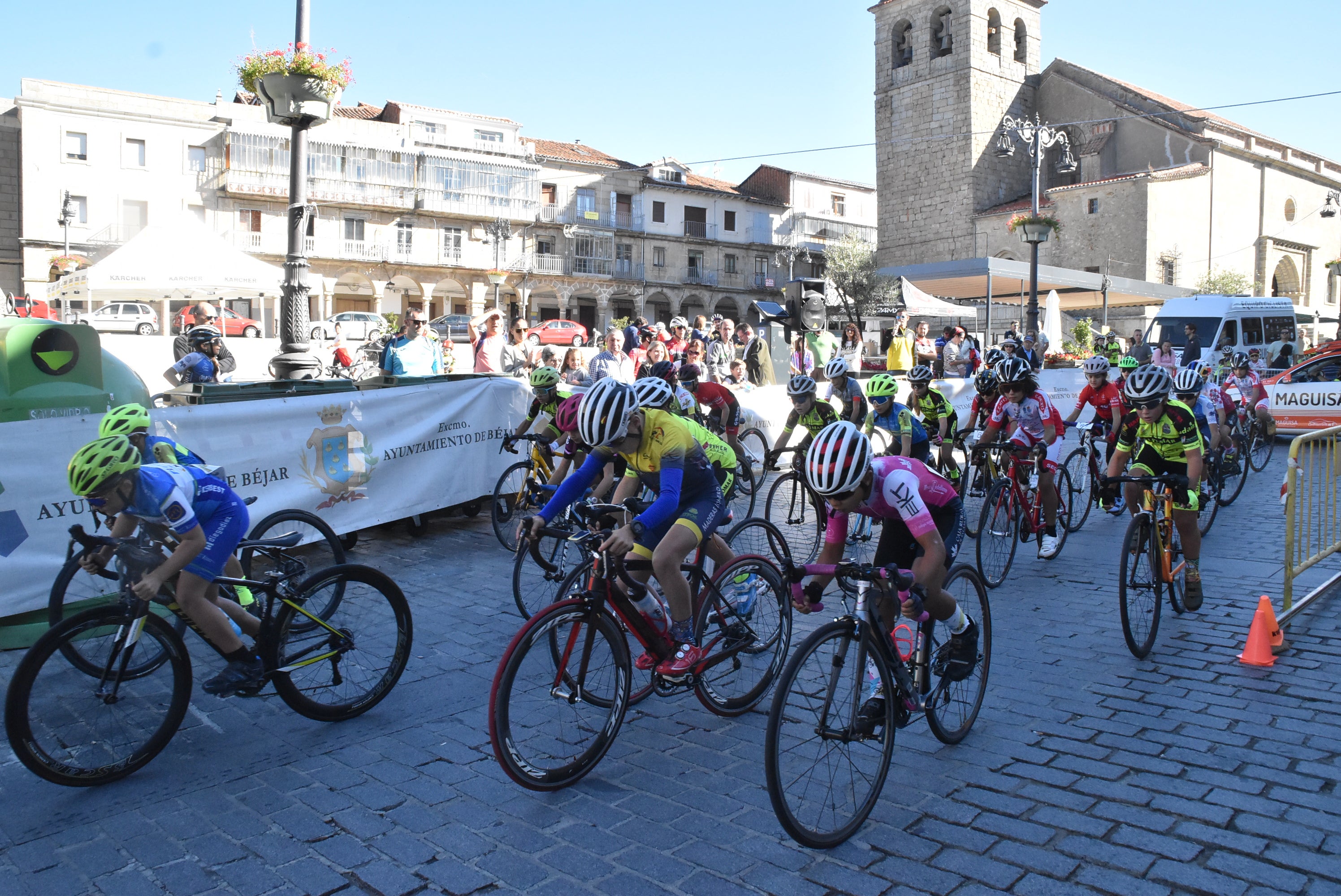 Animada mañana de ciclismo en Béjar