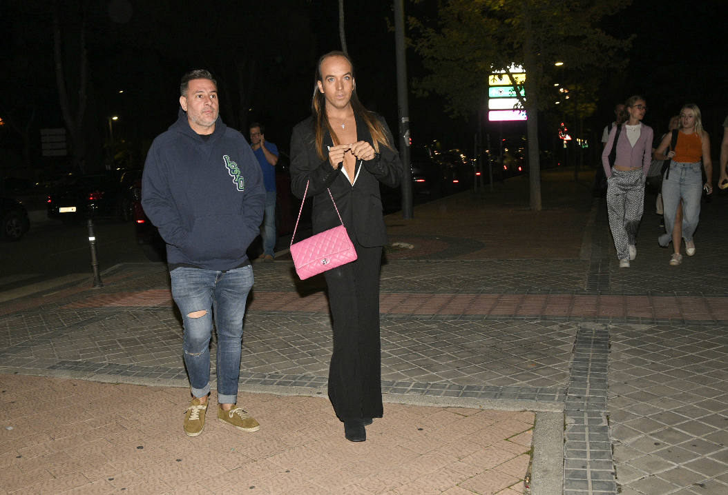 Estos han sido los rostros más conocidos que han acudido al funeral de María Teresa Campos