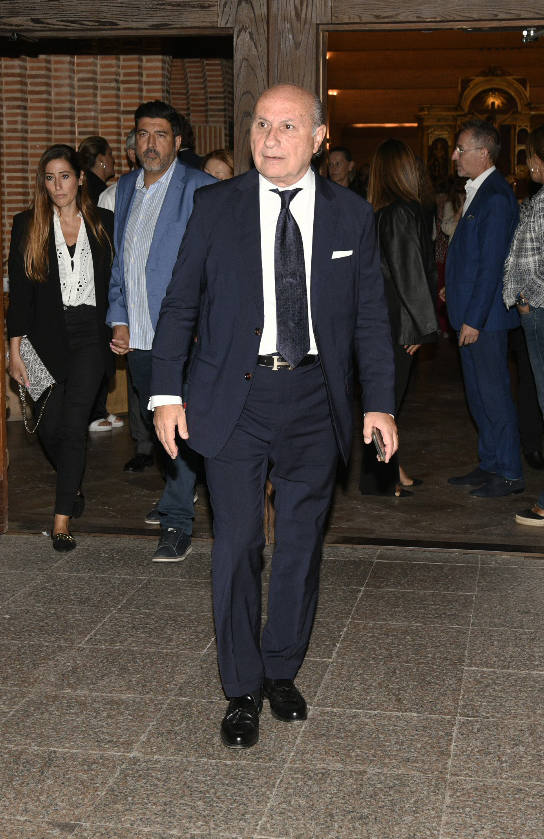 Estos han sido los rostros más conocidos que han acudido al funeral de María Teresa Campos