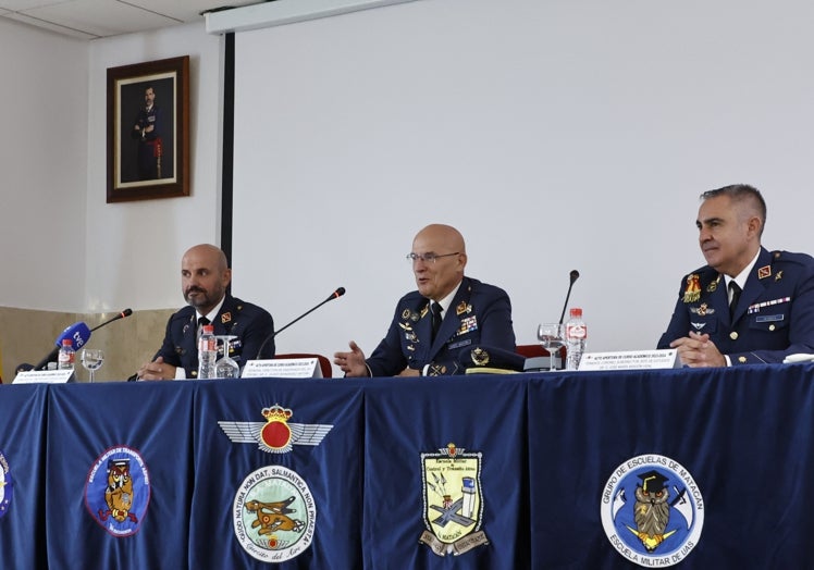 Javier Mendi Pompa, Javier Hernández Antuña y José Mª Aragón Vidal.