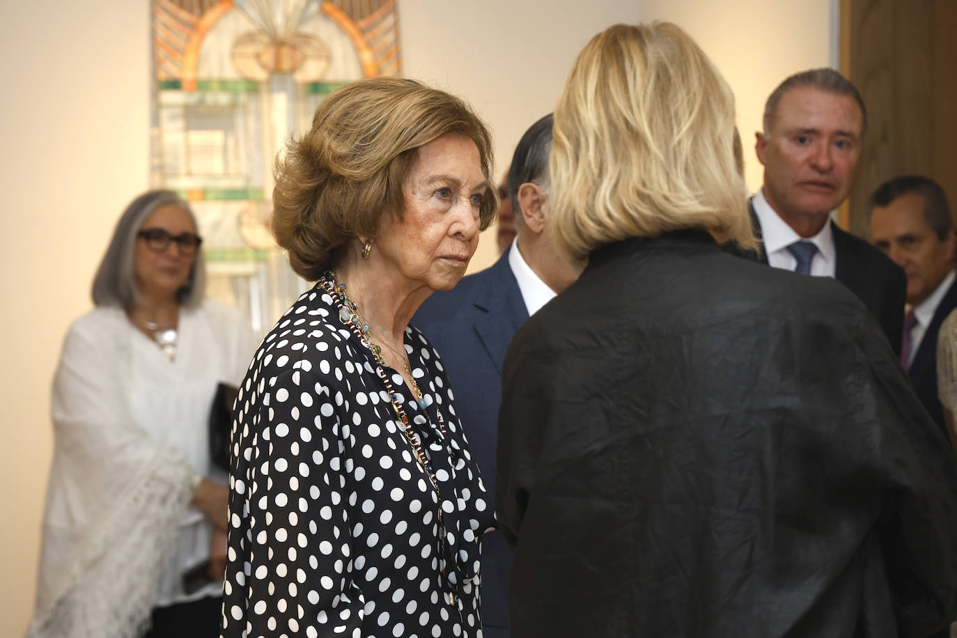 La Reina Sofía luce sonrisa en el quinto aniversario de la Fundación Casa de México