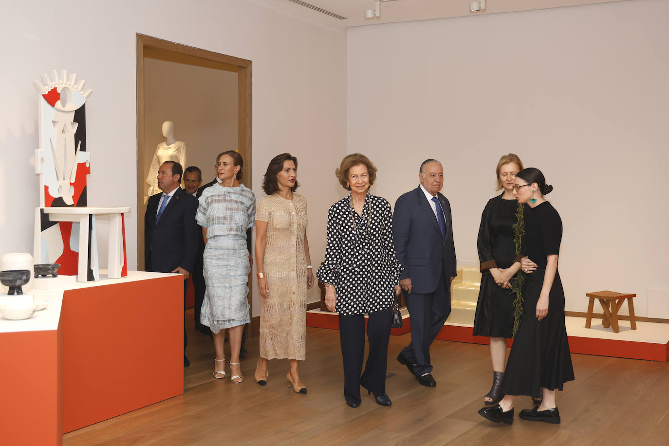 La Reina Sofía luce sonrisa en el quinto aniversario de la Fundación Casa de México