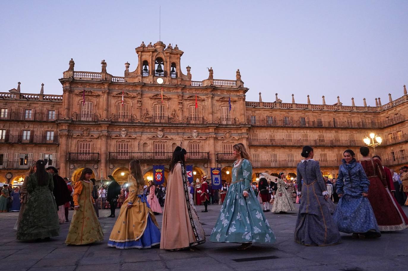 Así han sido los bailes renacentistas en la Plaza Mayor