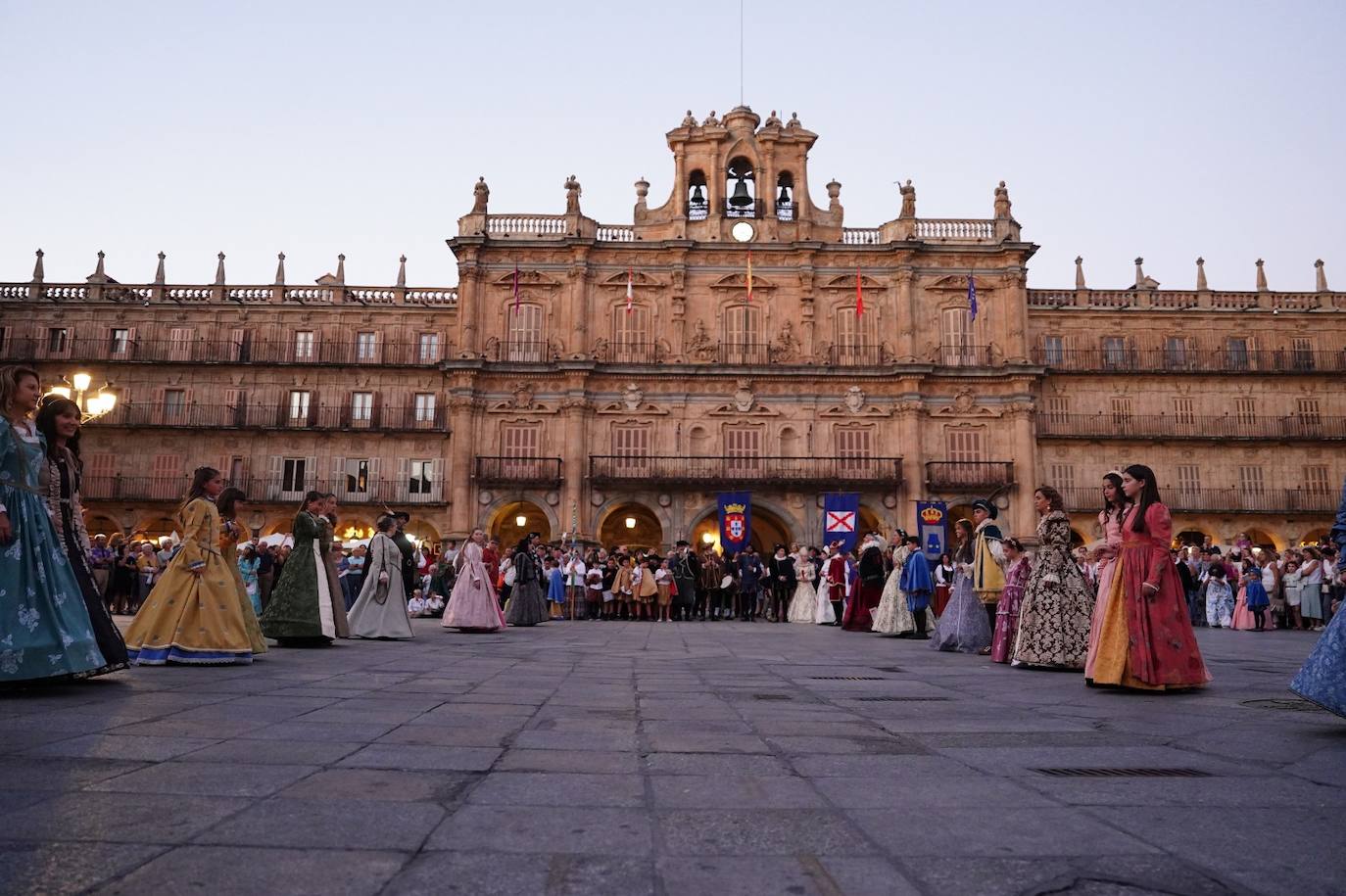 Así han sido los bailes renacentistas en la Plaza Mayor