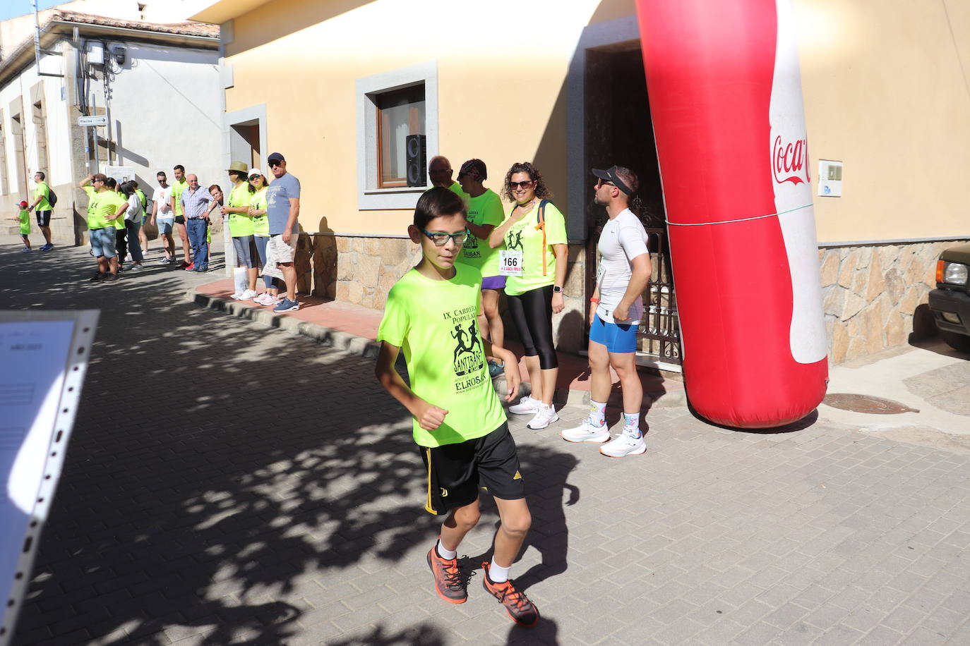 Santibáñez de Béjar se vuelca con su carrera solidaria