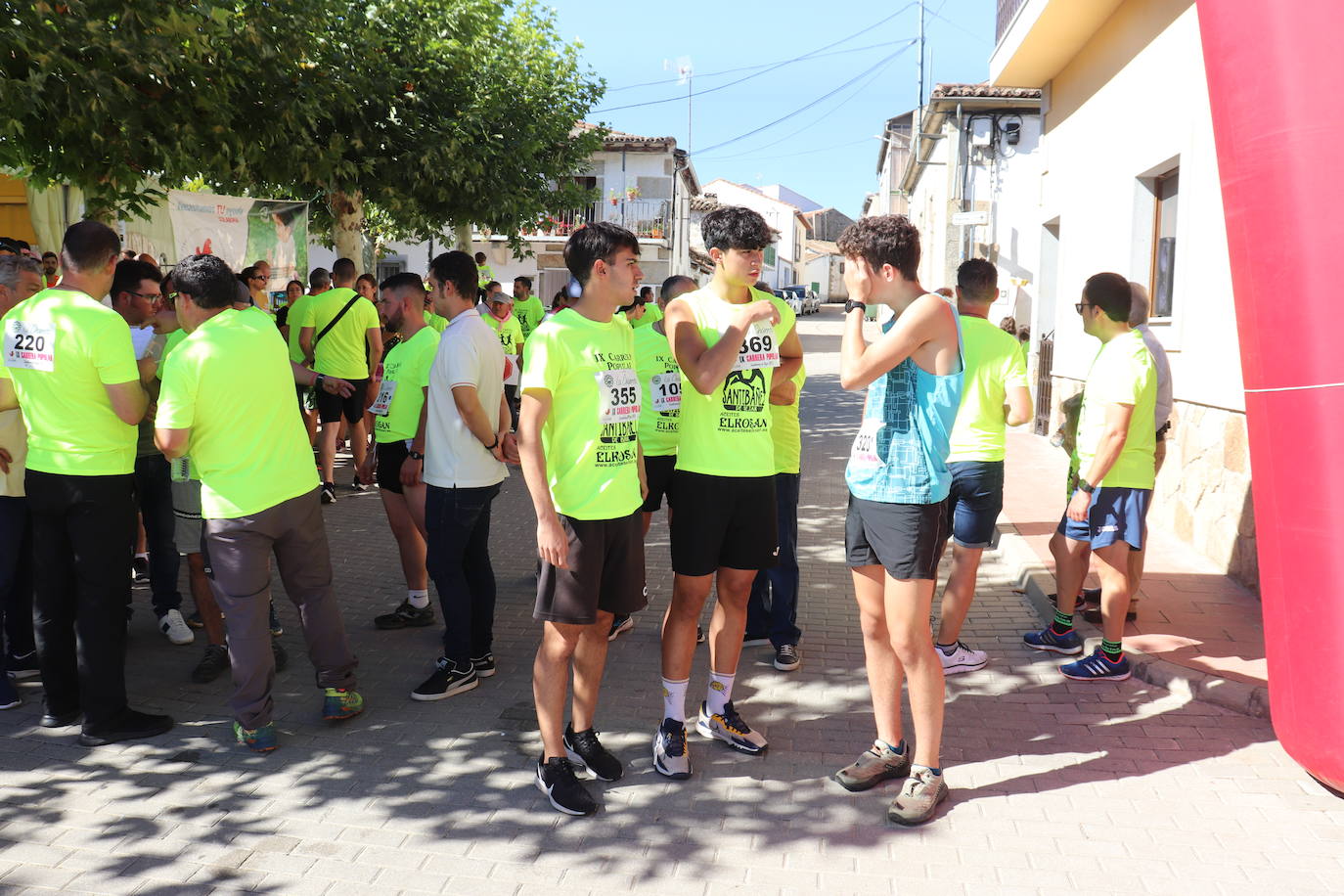 Santibáñez de Béjar se vuelca con su carrera solidaria