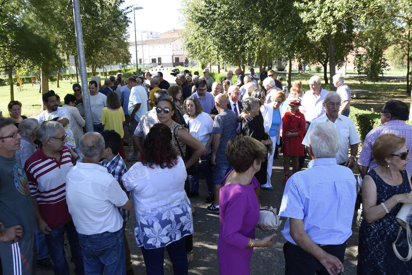 Homenaje a «Quini» en la festividad de la Virgen del Rosario de Miróbriga